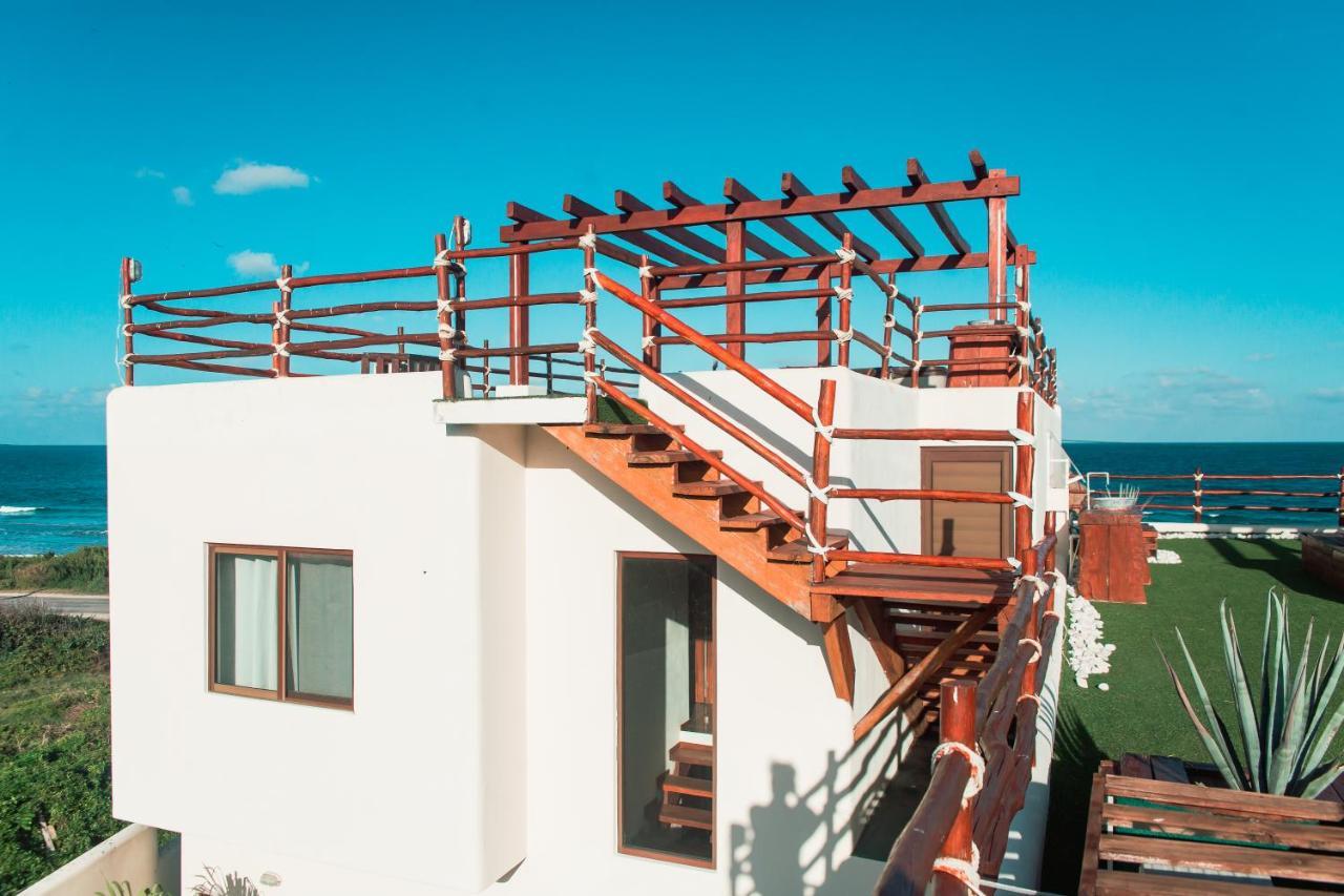 Villa With Ocean View, Pool, Restaurant And Rooftop อิสลามูเฮเรส ภายนอก รูปภาพ
