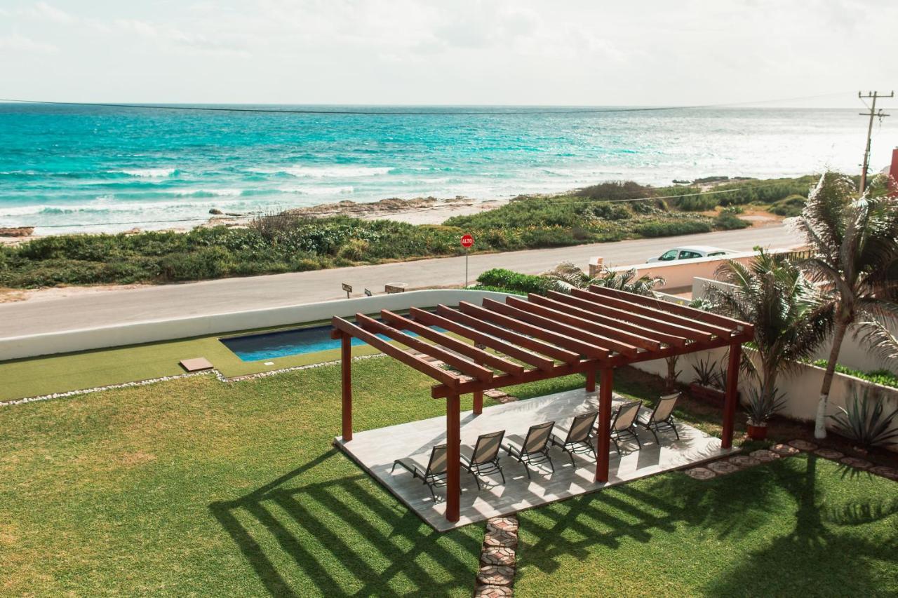 Villa With Ocean View, Pool, Restaurant And Rooftop อิสลามูเฮเรส ภายนอก รูปภาพ